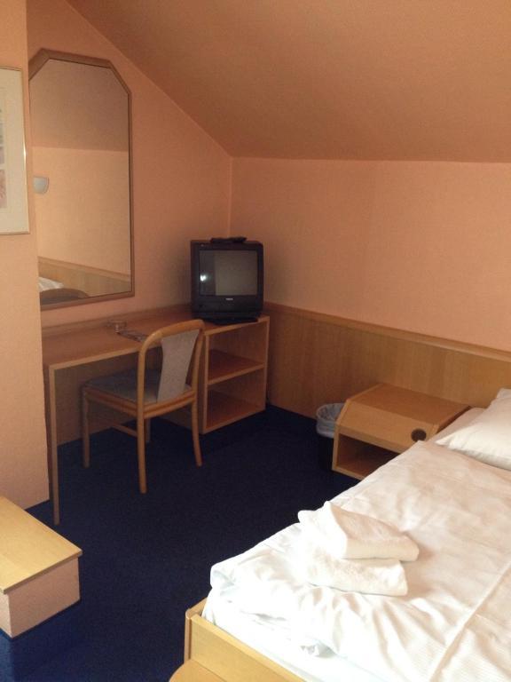A1 Raststaette & Motel Hamburg-Stillhorn 客房 照片